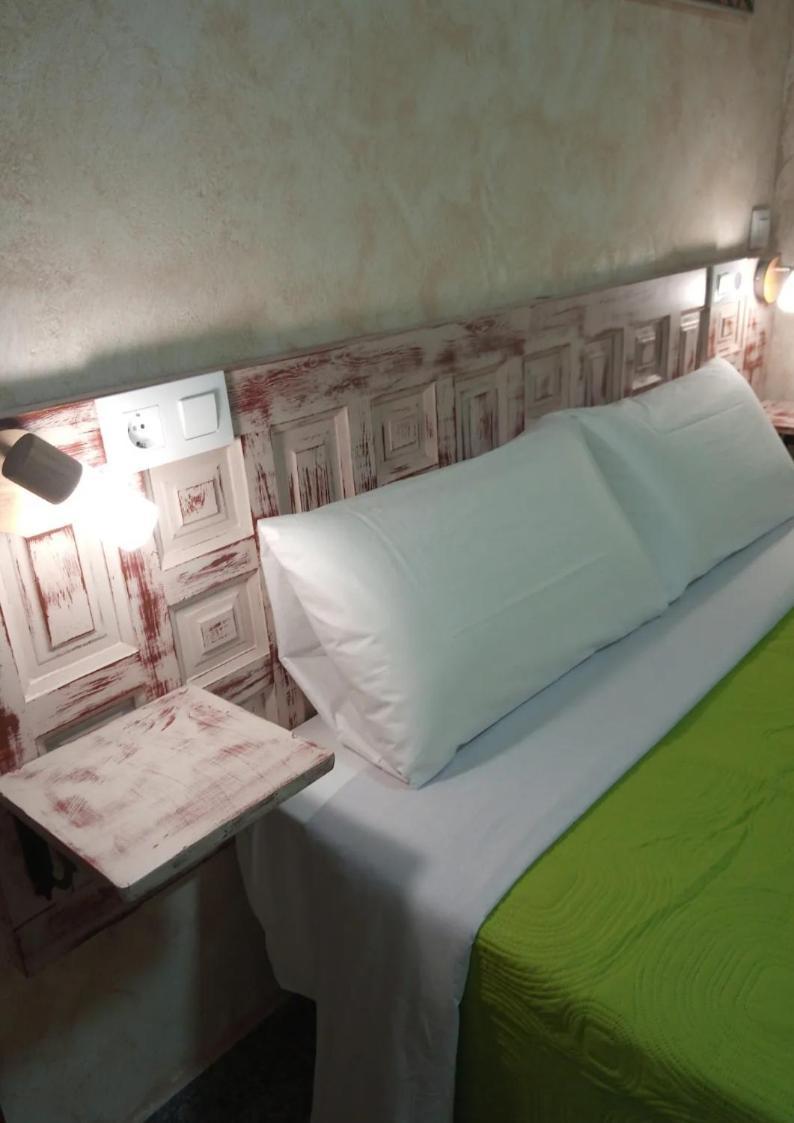 La Tortuga Lodging Rooms 타리파 외부 사진
