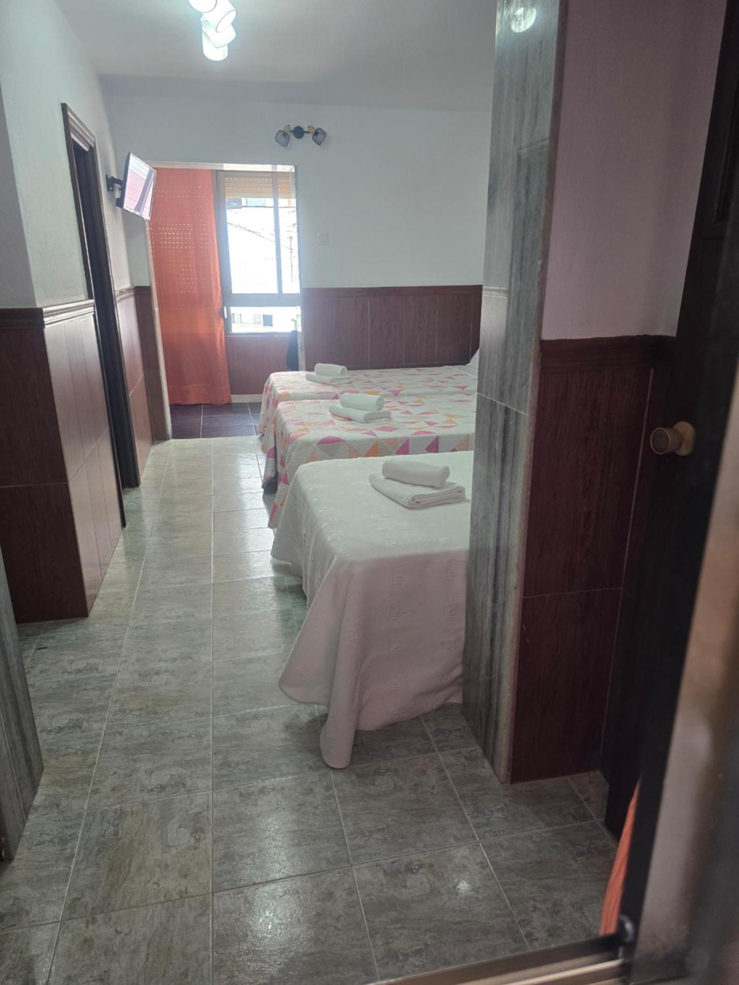 La Tortuga Lodging Rooms 타리파 외부 사진